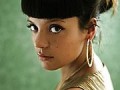 Lilly Allen uždainavo „Simsiškai